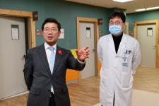 정인화 광양시장, 설 앞두고 응급의료기관․달빛어린이병원 격려 방문 | 보도자료 | 뉴스/소식 : 감동시대 따뜻한광양 광양시 대표 누리집입니다.