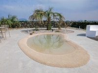 아웃도어 라이프 스타일 편집숍 홀라인