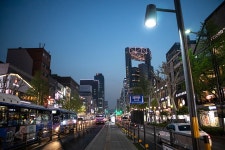 빛으로 여는 세상
