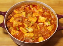Home Cuisine - 돼지고기 고추장찌개