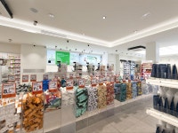 에펠커머스 약국 티라트래블