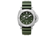 Panerai Submersible Matte-Green PAM1055 Release | Hypebeast Panerai Releases Online-Exclusive Matte-Green PAM1055
