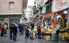 Italy retail sales rise 0.9% m/m in December By Reuters