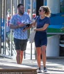 Sean Penns estranged wife Leila George, 29, leaves the gym in Bondi after filing for divorce | Daily Mail Online Sean Penns... 
