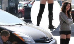 90210s Shenae Grimes dons racy stockings and boots for car service stop | Daily Mail Online Hot wheels! 90210s Shenae Grimes... 