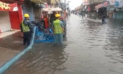 Rawalpindi grapples with flooding as heavy rain pounds twin cities - Pakistan - DAWN.COM Rawalpindi grapples with flooding as... 