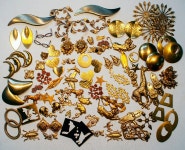 Lot 57 1/2 Lb. app. 100 Pcs Vintage Assorted SOLID BRASS STAMPINGS, Findings - Etsy