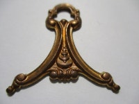 Mid 20th Century Die Struck Patina Brass Jewelry Component/finding/embellishment, 29mm X 28mm, 1 Pc. JJ - Etsy
