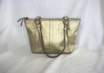 Vintage Leather Handbag / Purse: coach Small, Metallic / Gold, No J0869-42416 - Etsy