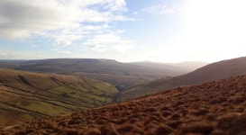 Walk Report - Japanese Rock Garden? a perfect short winter Howgills day • Walkhighlands Walk Report - Japanese Rock Garden?  a... 