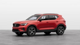 볼보 XC40 페이스리프트 공개 : 클리앙