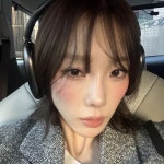 1,483 Suka, 11 Komentar - 태연 TAEYEON (@ttsone_ss) di Instagram... Komentar - 태연 TAEYEON (@ttsone_ss) di Instagram: “@taeyeon_ss... 