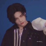 황현진 " HYUN.E on Instagram: “I'm not tired of saying how beautiful hyunjin is. the man is unbelievably stunning!!! do you...