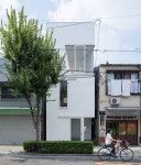 협소공간 주택 협소공간 주택 이미지 검색결과 | House, House design, House with balcony