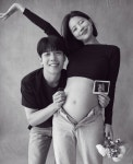 Pin page 조명 / 40개월 설이 on Instagram: “⠀ 밖에서 밥먹고 가자고 주저앉은 설이, ㅋㅋㅋ산책하고 들어가기로 타협하고 한바퀴... 
