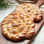 l 호야TV 바질소스 듬뿍!! 소시지 롤빵 만들기(소시지빵)... Sausage Bread Roll Recipe l 호야TV | 음식, 요리, 음식 요리법