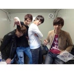Pin van Nuray Ergün op CNBLUE 『씨엔블루』