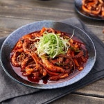 5분 완성 전자레인지 ‘어묵탕’ 만들기 5분 완성 전자레인지 ‘어묵탕’ 만들기 | Ethnic recipes, Food, Hummus