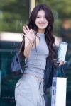최수영