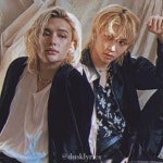 V (@thv) : “피곤한데 안 피곤한 척”26