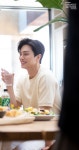 송강 복근