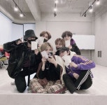 Pin page Pin by 𝐴𝑟í𝑎♡ on E’LAST | 엘라스트 | Korean fashion, Mom jeans, E last