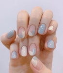 Instagram의 💅🏻 네일아트 필수앱, 젤라또... 하트프렌치네일 💅🏻 여기 저기 하트 뿅뿅💕 넘냐 러블리한 디자인❣️ , . … | 네일... 