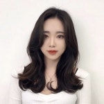 헤어에 있는 지혜 정님의 핀 | 유행하는 머리스타일, 헤어스타일, 긴 헤어스타일