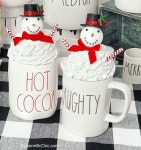 꽃모닝~💕 인테리어 소품으로 인기있는 스칸디아모스 못난이인형이예요~🌵 . #채희수플라워소품 . . . . 🌷 꽃. , 눈뜨다.... 