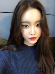 실물깡패ops♥️ 봄에 입기 딱 좋궁>_< 분위기 너무 예뿌 ㅠㅠ보자마자 반해서 바로데려온만쿰 인기 젤 많당 뿌듯 #오앤지