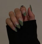 2,663 vind-ik-leuks, 6 reacties - 압구정네일샵 네일탐이나 nailtam2na (@nailtam2na) op Instagram: . . #실물깡패_2호님✌ 유리네일로... 