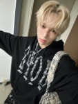 D'OM (디옴)