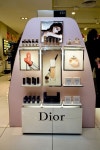 디자인애피타이저샐러드 디자인애피타이저샐러드 | Visual merchandising displays, Window display retail, Merchandising displays