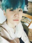Pin af Kawin Wp på BTS (방탄소년단)