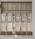 Pin by 섬세 on EYEWEAR | Eyewear store design, Eyewear display, Glass store