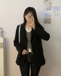 French look is here♡바이무드’s Instagram post: “이건 아마 가장 자주 입을룩?소프트한 울터치감의 제작자켓🤍🤍이번주 목요일... 