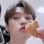 Pin page Stray Kids (스트레이키즈) Lee Know (리노) Lee Minho (이민호) | Stray kids seungmin, Minho, Lee minho stray kids