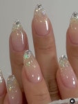 Pin page uñitaas :b에 있는 isita💘님의 핀 | 메탈릭 네일, 네일 아트 트렌드, 반짝이는 네일