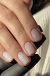 Pin page UÑAS에 있는 Iris Alcazar Pelegrin님의 핀 | 간단한 네일, 네일 매니큐어, 네일 아트 트렌드