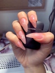 Pin page Acrylic nail inspo에 있는 222님의 핀 | 메탈릭 네일, 네일 아트 트렌드, 네일 컬러