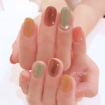 Pin page 프롬비니 • 대구네일 • 동성로네일 • 대구네일수강 on Instagram: 요즘 제이쌤 자개네일 하루에 몇번시술!?!?!... 