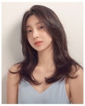 Pin page Park gyuyoung | 헤어스타일, 중간길이 헤어스타일, 머리