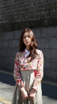 웨딩 드레스 대신 한복 - FASHION 도트 패턴의 저고리와 연노랑 치마, 노리개는 모두 Traditional Korean Costume Kim... 