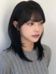 시스루뱅 세림이 머리에 있는 미경 권님의 핀 | 단발, 머리