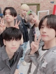 Log in to Twitter / X Media Tweets by 다섯 (@mo5txt) / Twitter