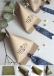 Pin page Pin af Debee Kim på Wrapping, 포장연출