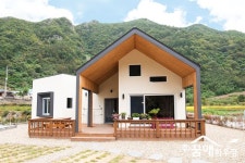 [완공사례 C0121] 충북 영동군 용산면 율리 전OO님 목조주택 연면적 134.85㎡ [꿈애하우징 전원주택] > 완공사례 | 꿈애하우징 | 건축 디자인... 