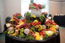 just add toothpicks and were good to go..hobby lobby has the perfect dishes for this! | 푸드아트, 추수감사절, 꾸미기
