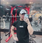 좋아요 1,969개, 댓글 18개 - Instagram의 박세진(@3ejin)님: "주말에만 일찍 눈떠지는 나래기,,,🤯 —— —— #나인제트 #머슬핏의류...