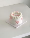 롤케이크 채이크 | 요즘 매장은 리본 천국 ! 🎀 열심히 묶고(?)... 검색 : 채이크 디엠 확인하지 않아요🙅🏻♀️디엠 문의✖️ *최소 2-3일 전... 